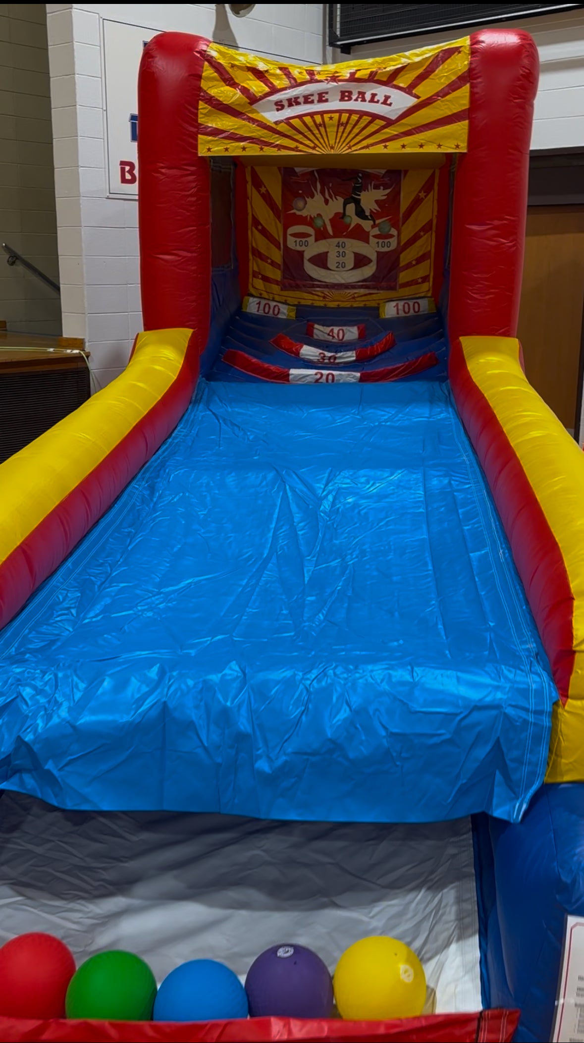 Single Lane Skee-Ball Game