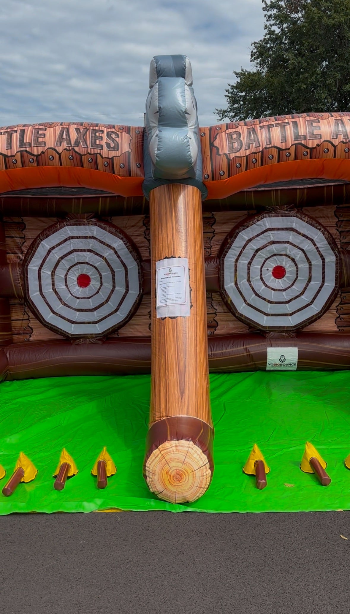 Double Lane Axe Throwing